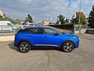 PEUGEOT 3008 usata, con Autoradio