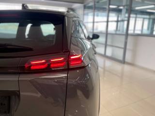 PEUGEOT 2008 usata, con Volante in pelle