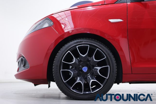 LANCIA Ypsilon usata, con Fari LED
