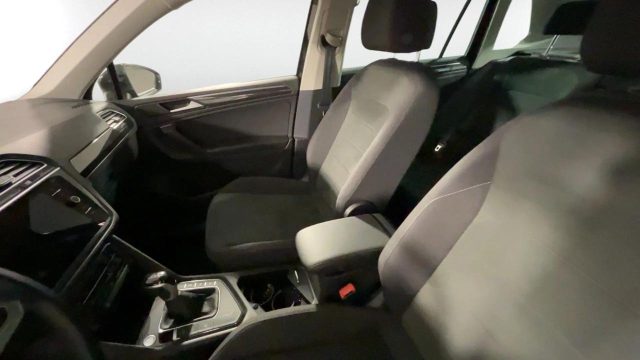 VOLKSWAGEN Tiguan usata, con Autoradio