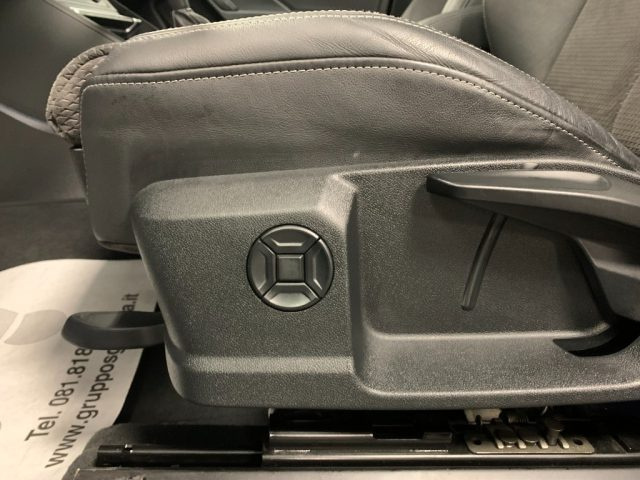 AUDI Q3 usata, con Sensori di parcheggio posteriori