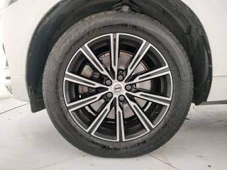 VOLVO XC60 usata, con Fari LED