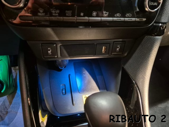 TOYOTA Yaris usata, con Vetri oscurati