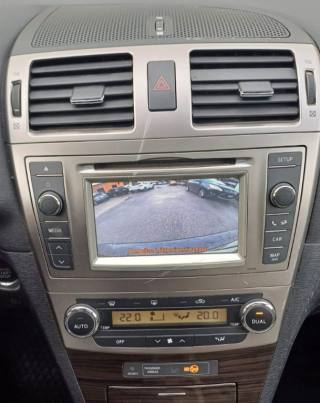 TOYOTA Avensis usata, con Fendinebbia