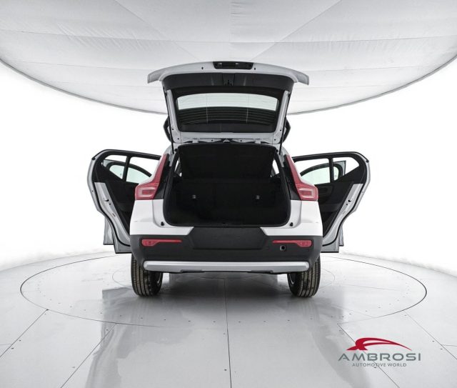 VOLVO XC40 usata 6
