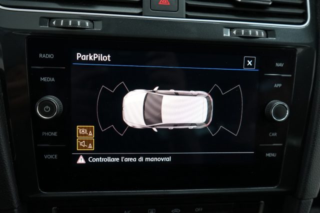 VOLKSWAGEN Golf usata, con Schermo multifunzione interamente digitale