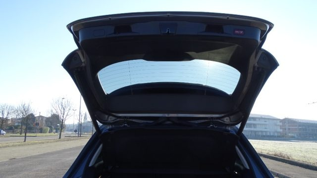MERCEDES-BENZ B 200 usata 120