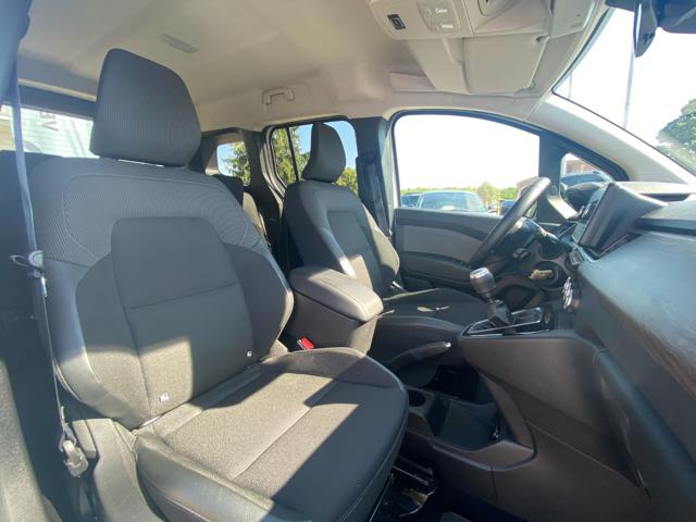 RENAULT Kangoo usata 38