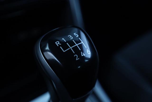 VOLKSWAGEN T-Roc usata, con Sensori di parcheggio posteriori