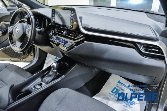 TOYOTA C-HR usata, con Park Distance Control