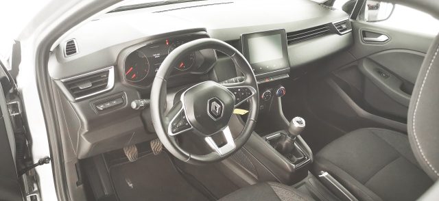 RENAULT Clio usata 47