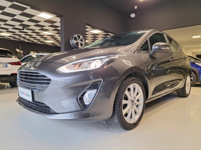 FORD Fiesta usata, con Autoradio