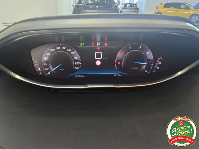 PEUGEOT 3008 usata, con Airbag testa