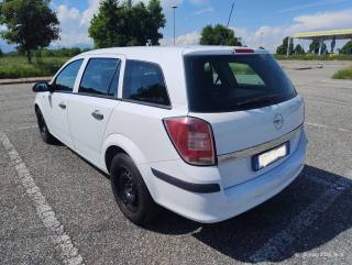 OPEL Astra usata, con Climatizzatore