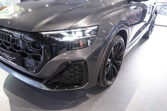 AUDI Q8 usata, con USB
