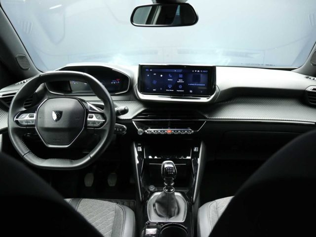 PEUGEOT 2008 usata, con Climatizzatore