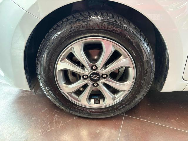 HYUNDAI i20 usata, con Airbag
