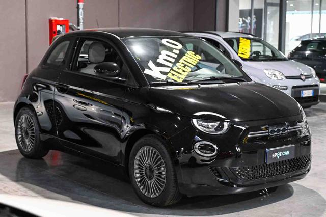 FIAT 500e usata, con Airbag laterali