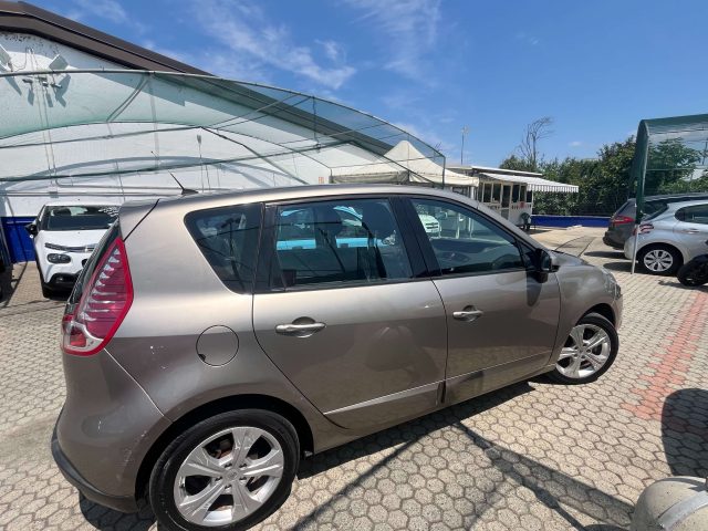 RENAULT Scenic usata, con Servosterzo