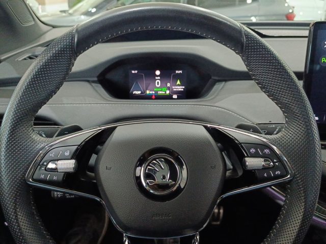 SKODA Enyaq iV usata, con Controllo elettronico della corsia
