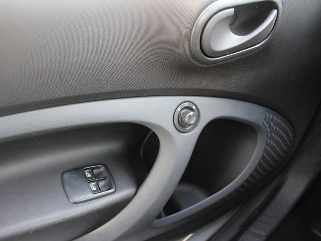SMART ForTwo usata, con Servosterzo