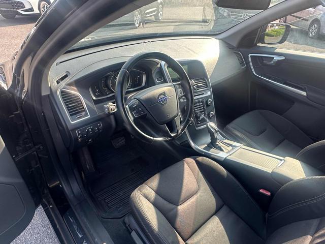 VOLVO XC60 usata, con Specchietti laterali elettrici