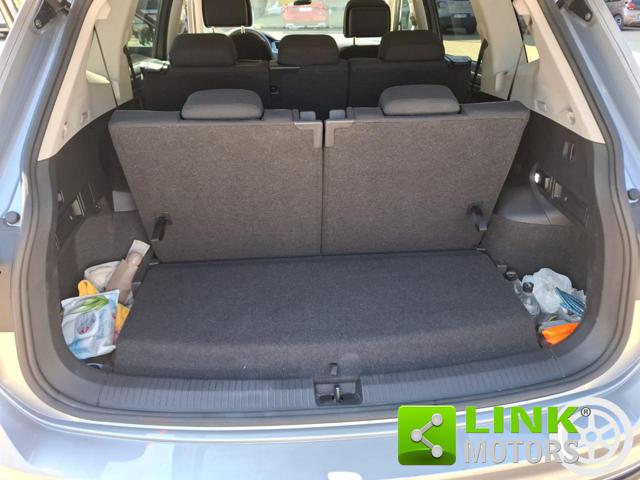 VOLKSWAGEN Tiguan Allspace usata 24