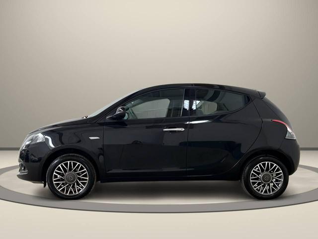 LANCIA Ypsilon usata, con Airbag laterali