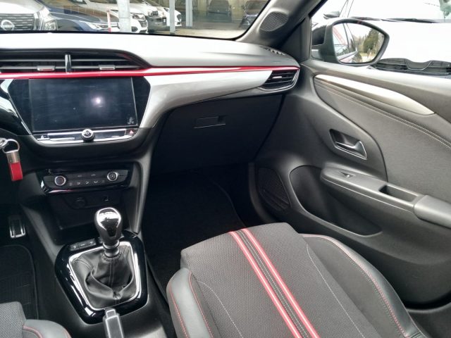 OPEL Corsa usata, con Bluetooth