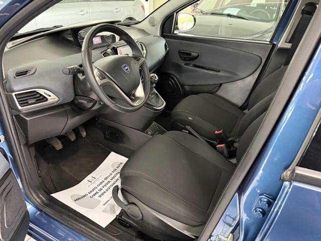 LANCIA Ypsilon usata, con Autoradio digitale