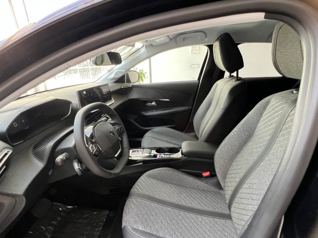 PEUGEOT 208 usata, con Luce d