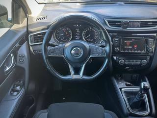NISSAN Qashqai usata, con Regolazione elettrica sedili