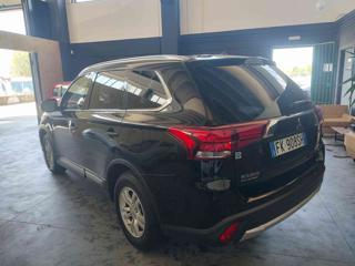 MITSUBISHI Outlander usata, con Airbag Passeggero