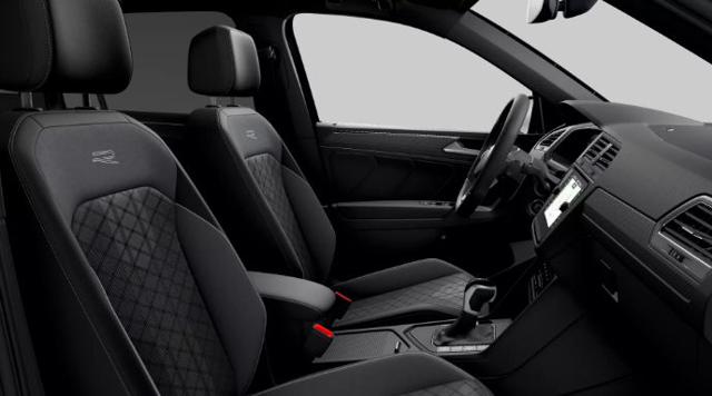 VOLKSWAGEN Tiguan usata, con Autoradio