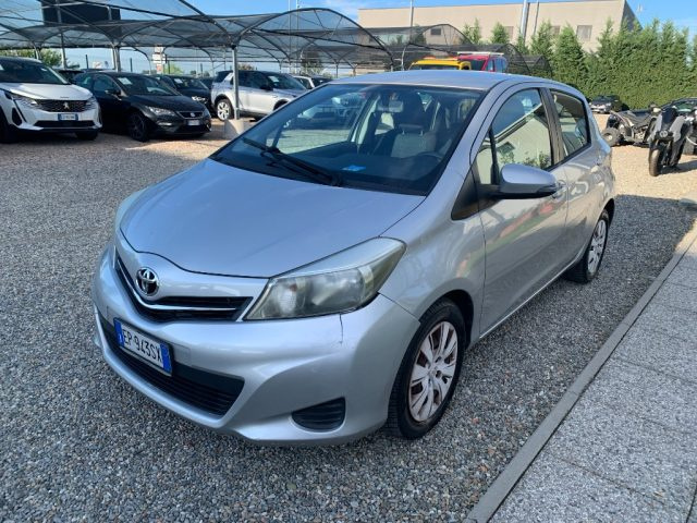 TOYOTA Yaris usata, con ABS