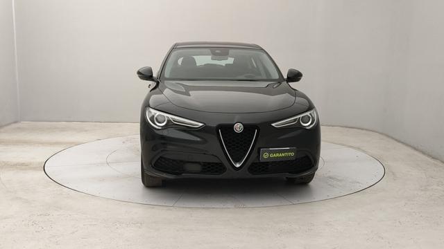 ALFA ROMEO Stelvio usata, con Cerchi in lega