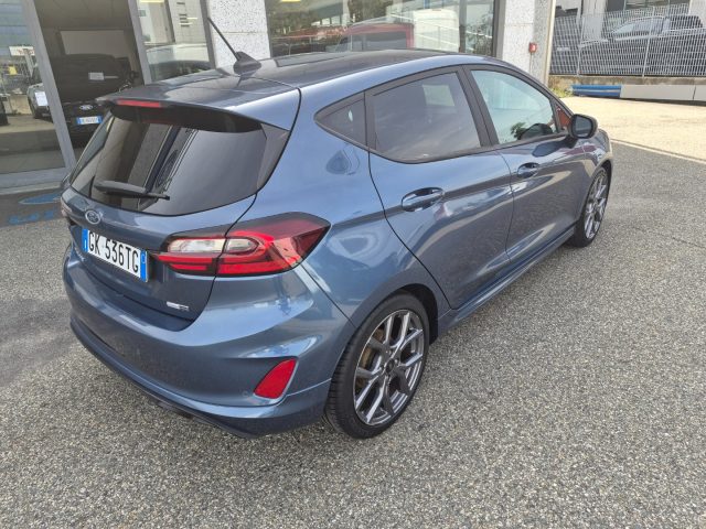 FORD Fiesta usata, con Autoradio