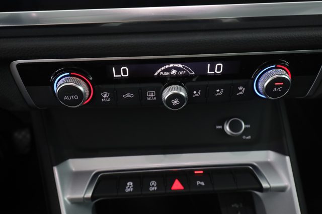 AUDI Q3 usata 12