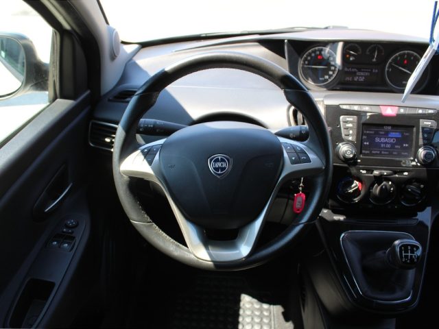 LANCIA Ypsilon usata, con Volante multifunzione