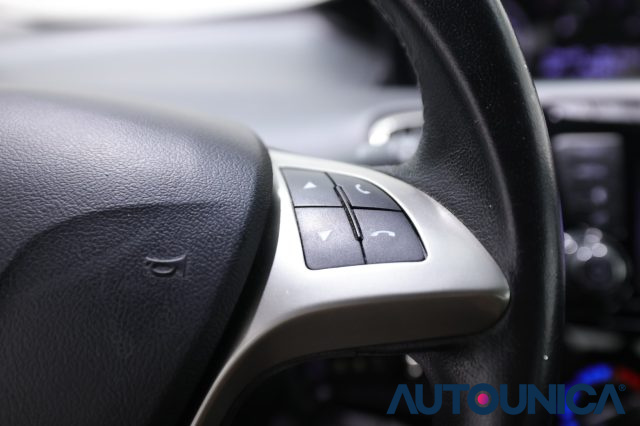 LANCIA Ypsilon usata, con Autoradio digitale