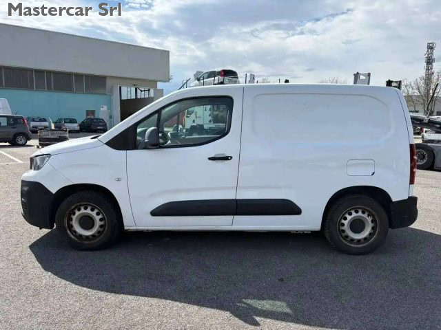 PEUGEOT Partner usata, con Autoradio