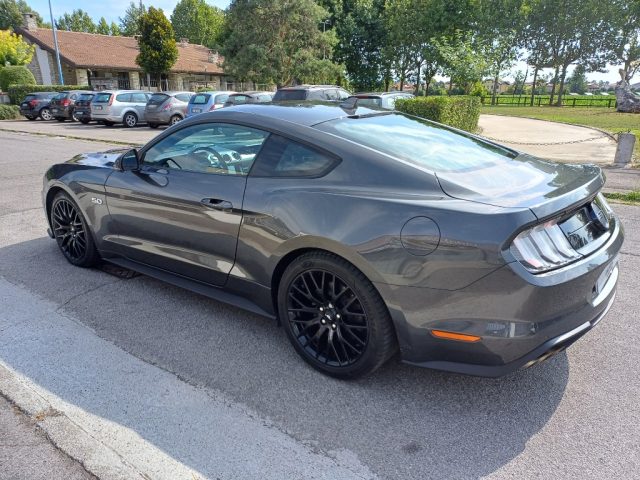 FORD Mustang usata, con MP3