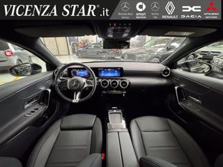 MERCEDES-BENZ A 180 usata, con Cerchi in lega