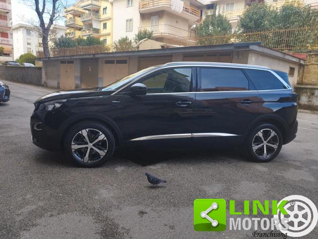 PEUGEOT 5008 usata, con Airbag laterali
