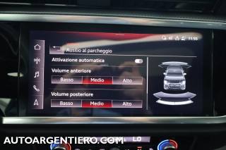 AUDI Q3 usata, con Sensori di parcheggio anteriori