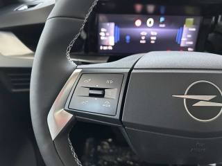 OPEL Frontera usata, con Sensori di parcheggio posteriori