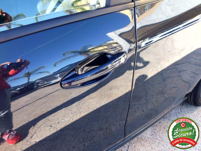 PEUGEOT 208 usata, con Bluetooth