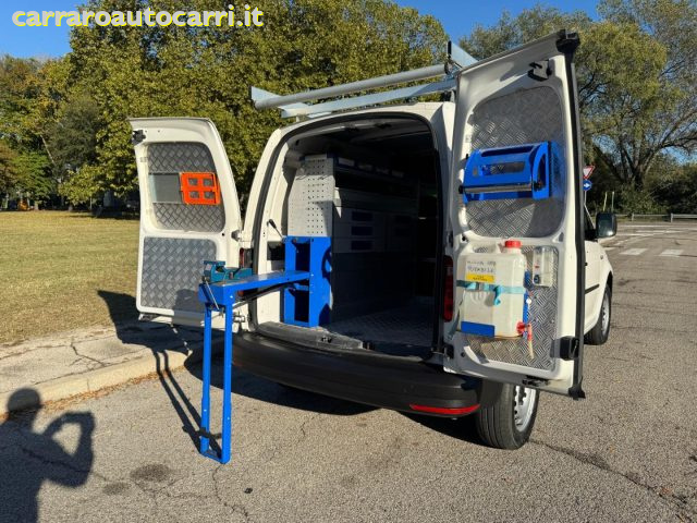 VOLKSWAGEN Caddy usata 43