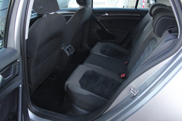 VOLKSWAGEN Golf usata, con Controllo trazione