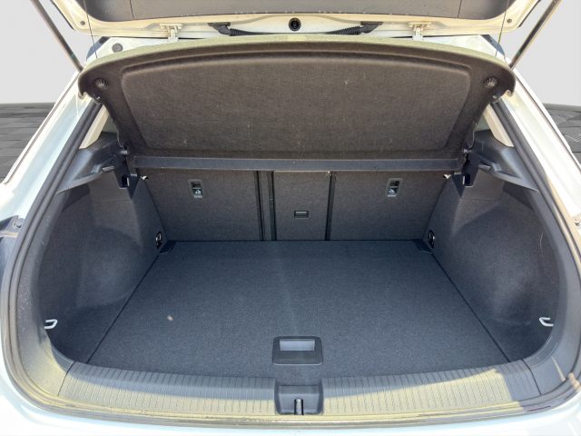 VOLKSWAGEN T-Roc usata 13